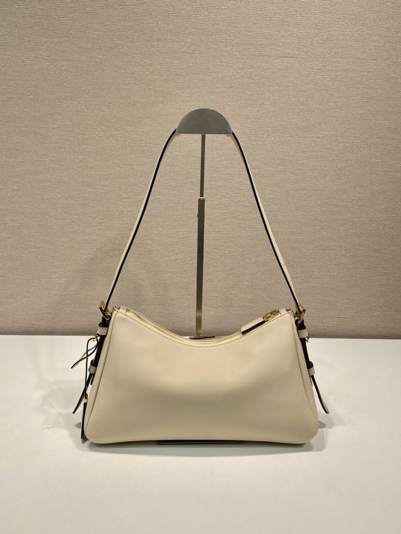 Pra*a hobo bags